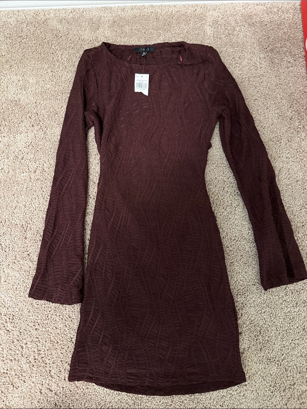 iris Wine Textured Long Sleeve Knit Dress with open back size M-NWT